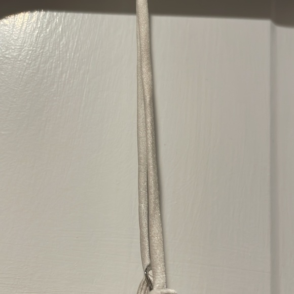 Aritzia Wilfred Camisole - Picture 5 of 5